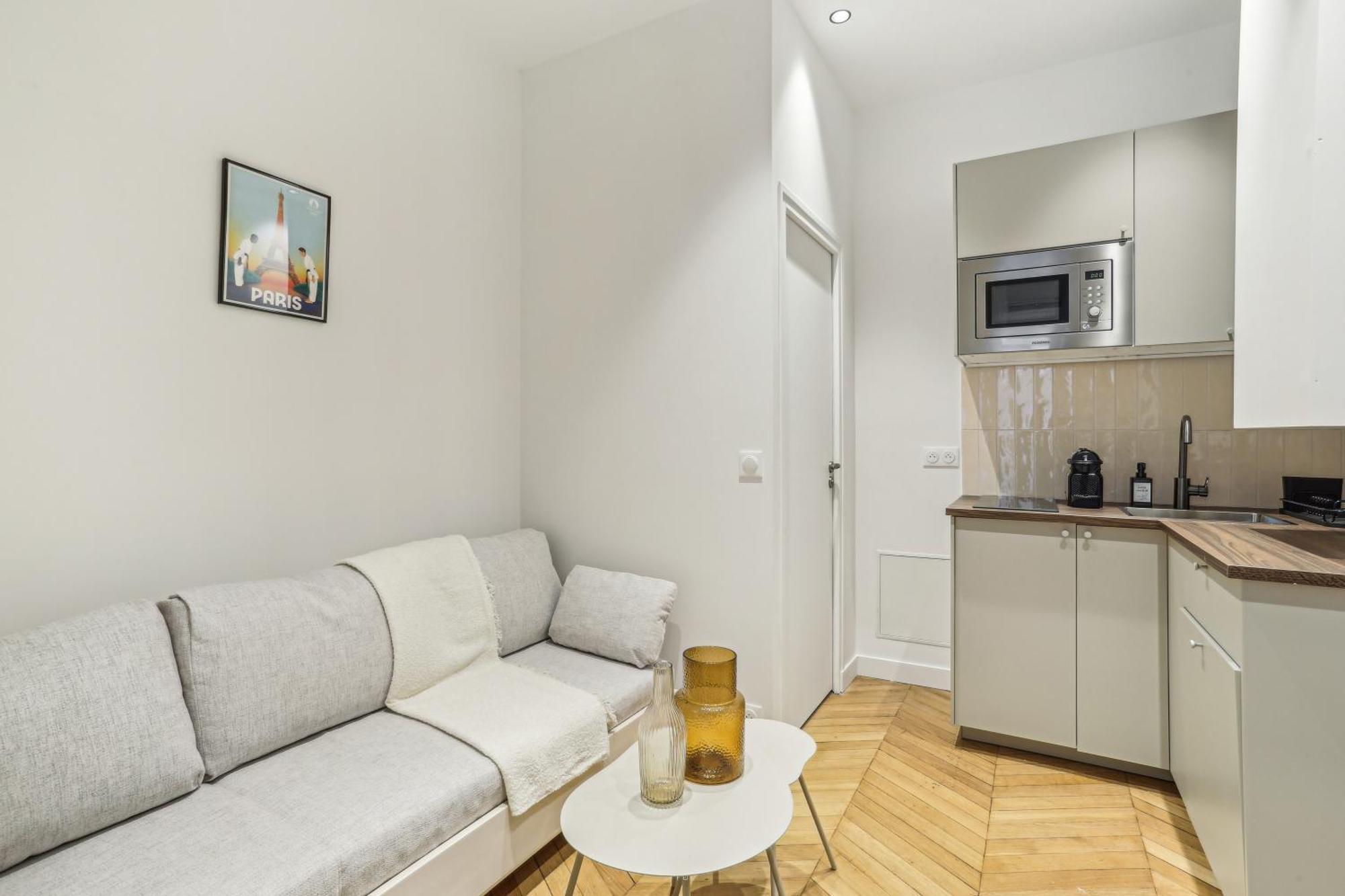 Lavie Maison Hot Tub And Ac Near Arc De Triomphe Appartement Parijs