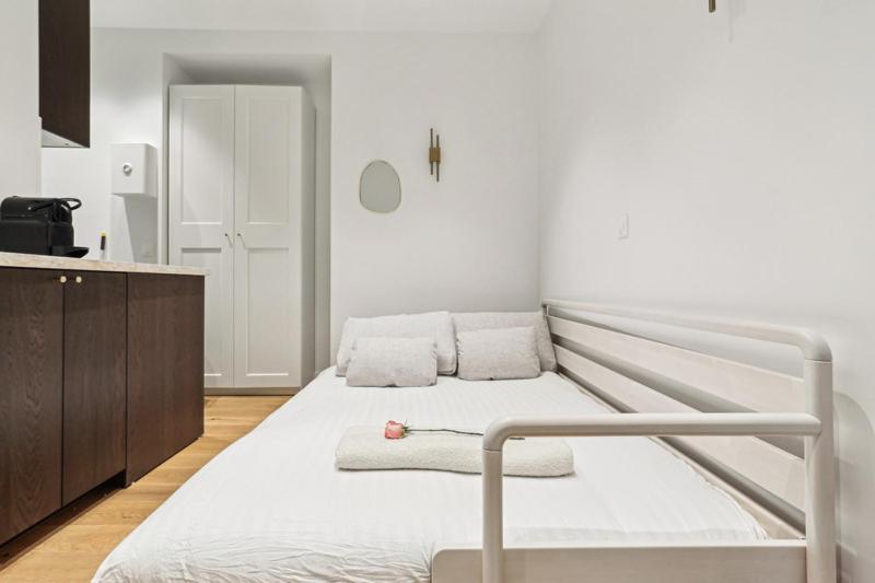 Lavie Maison Hot Tub And Ac Near Arc De Triomphe Appartement