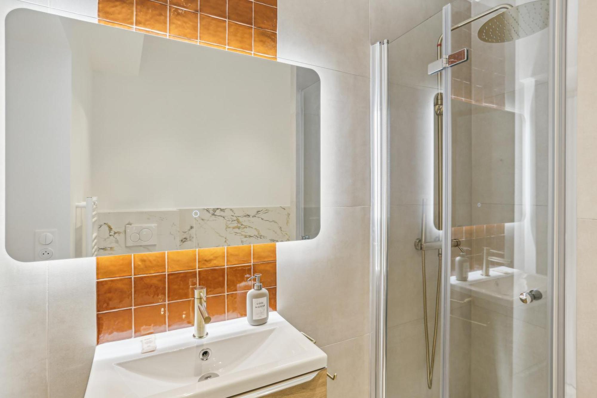 Appartement Lavie Maison Hot Tub And Ac Near Arc De Triomphe *
