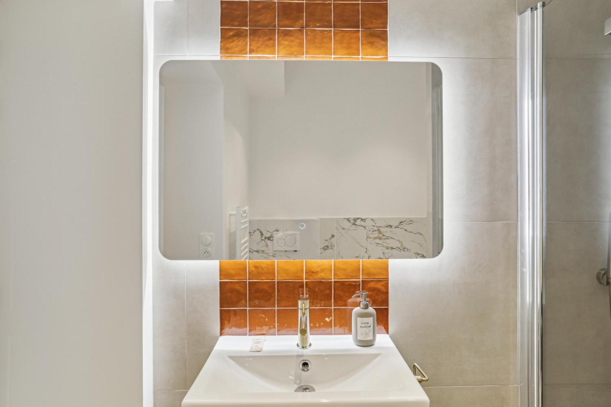 Lavie Maison Hot Tub And Ac Near Arc De Triomphe *