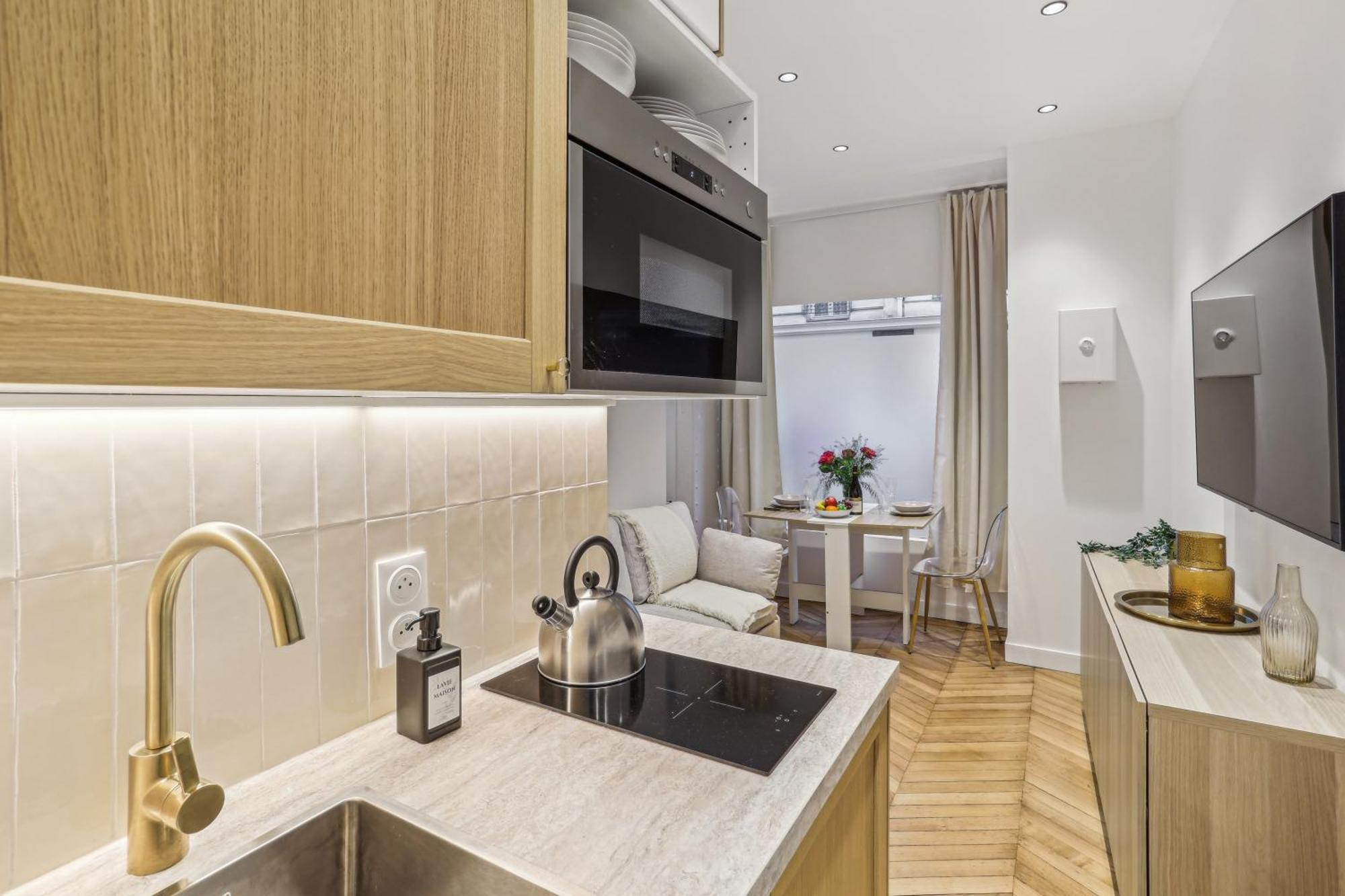 Lavie Maison Hot Tub And Ac Near Arc De Triomphe * Parijs